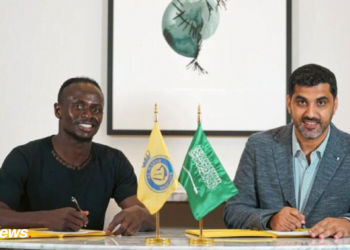 SADIO-MANE-BOURGE-FOOT-18