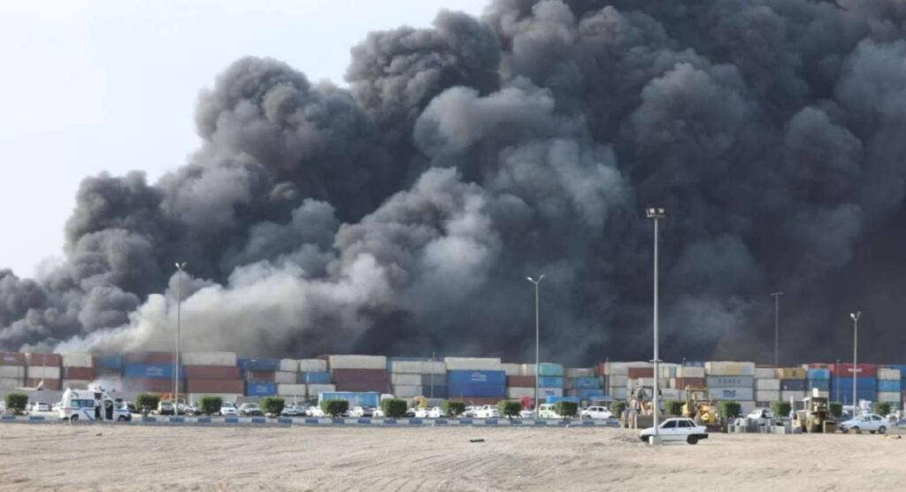 Iran : Plus de 40 morts après l'explosion du port de Shahid Rajaï