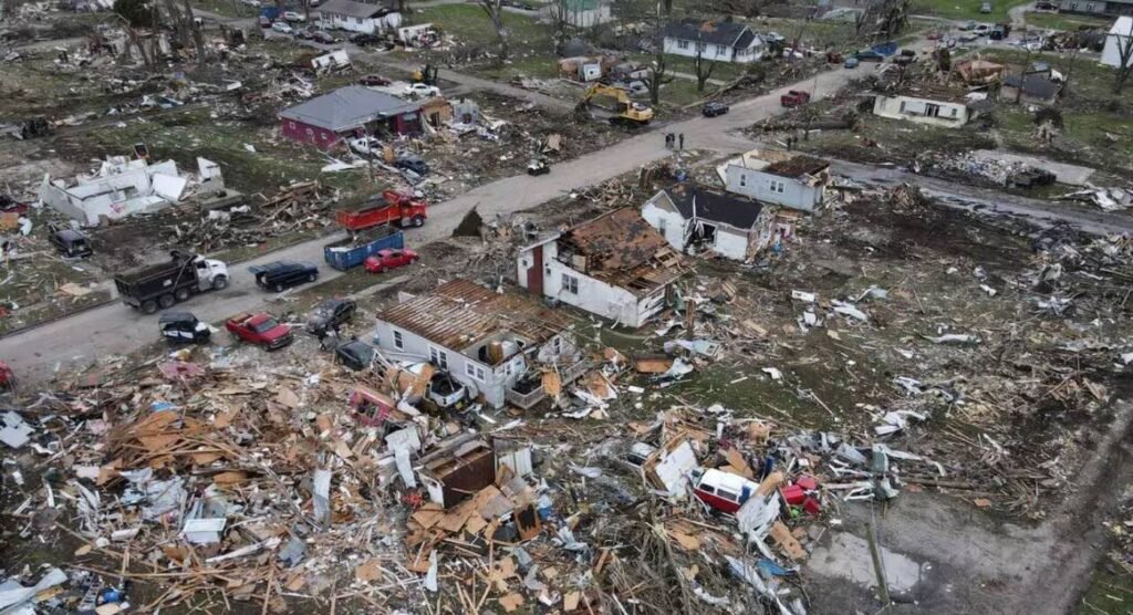 Tornades aux États-Unis 29 morts, des milliers de sinistrés