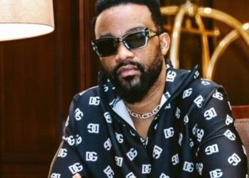 FALLY IPUPA CHEVALIER DE L'ORDRE NATIONAL DU LÉOPARD